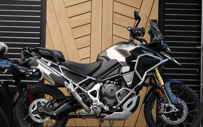 2024 Triumph TIGER 1200 RALLY PRO SANDSTORM