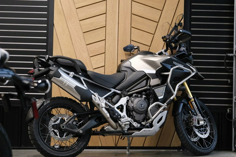 2024 Triumph TIGER 1200 RALLY PRO SANDSTORM