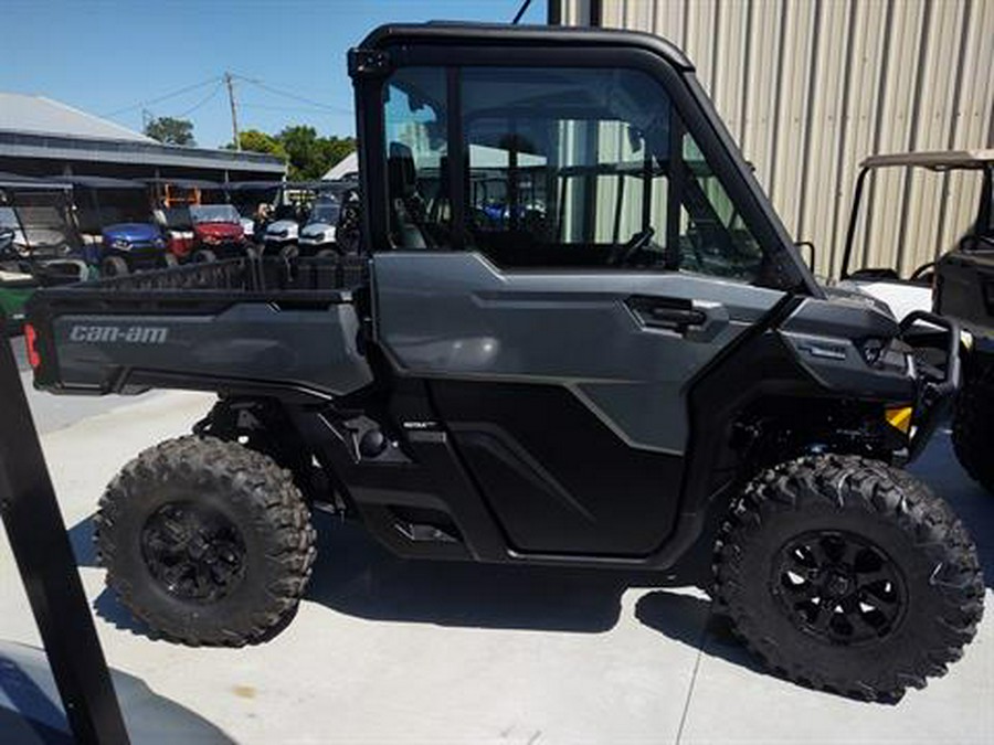 2024 Can-Am Defender Limited