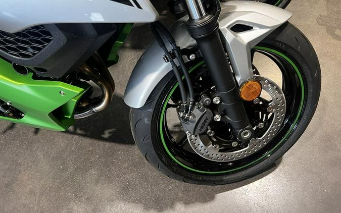 2024 Kawasaki Z7 Hybrid ABS