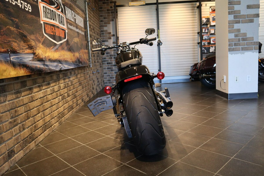 2019 Harley-Davidson Breakout 114