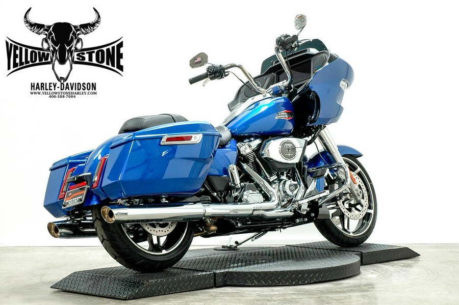 2025 Harley-Davidson® Road Glide® Blue Burst