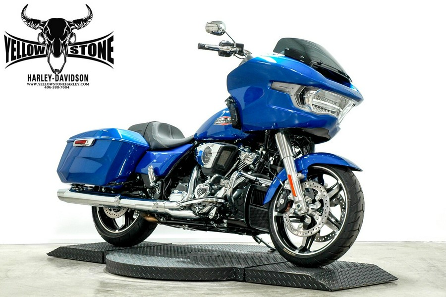 2025 Harley-Davidson® Road Glide® Blue Burst
