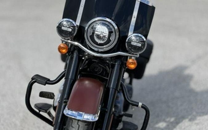 2018 Harley-Davidson FLHCS - Softail Heritage Classic 114