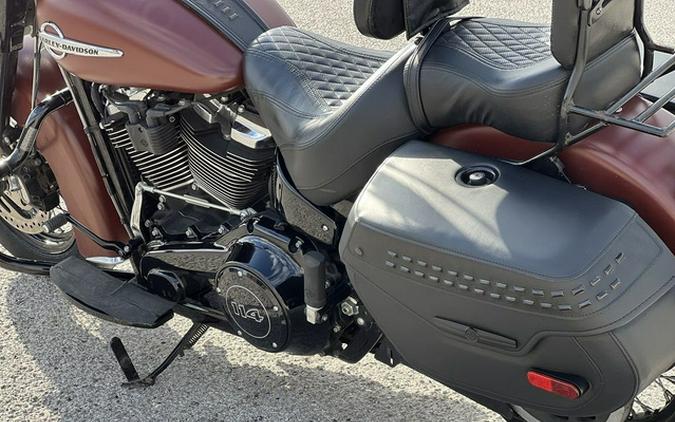 2018 Harley-Davidson FLHCS - Softail Heritage Classic 114