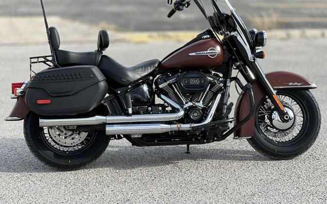 2018 Harley-Davidson FLHCS - Softail Heritage Classic 114