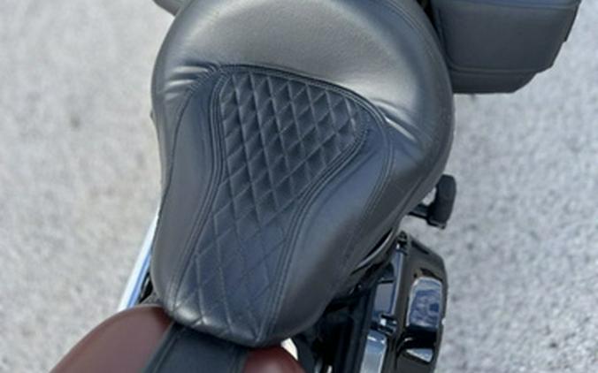 2018 Harley-Davidson FLHCS - Softail Heritage Classic 114