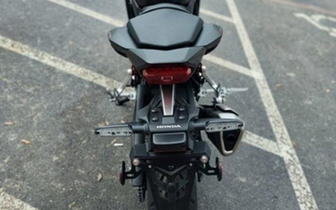 2026 Honda CB750 Hornet E-Clutch
