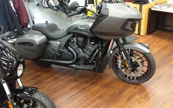 2023 Indian Motorcycle® Challenger® Dark Horse® Titanium Smoke