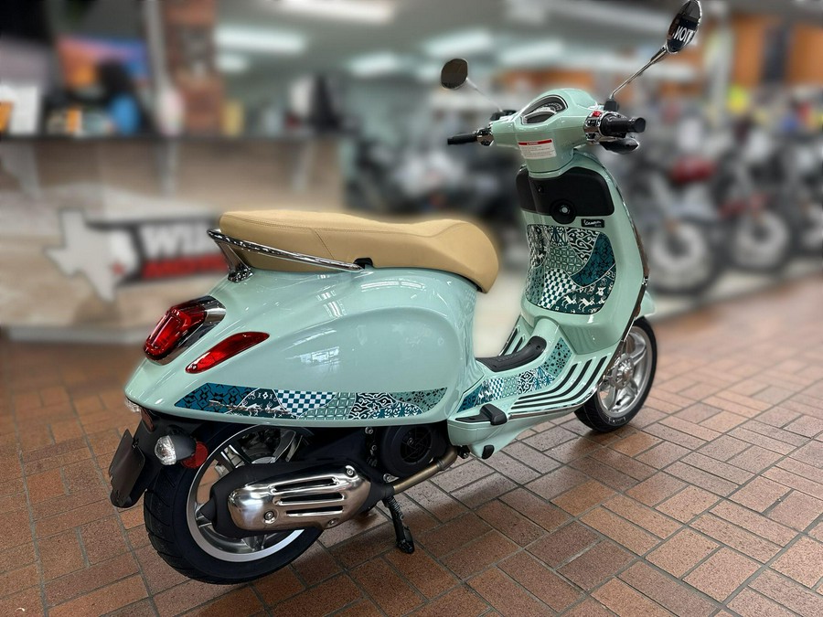 2025 Vespa PRIMAVERA 150 BATIK