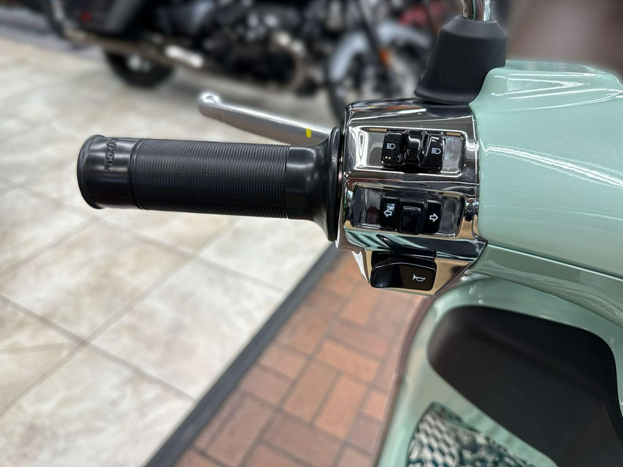 2025 Vespa PRIMAVERA 150 BATIK