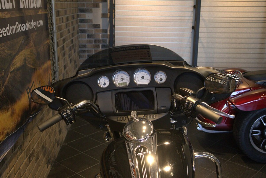 2023 Harley-Davidson Street Glide