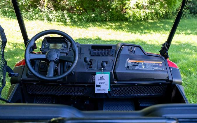 2026 Pioneer 700 - Honda