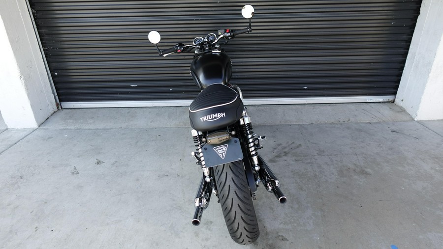 2025 Triumph Bonneville T120