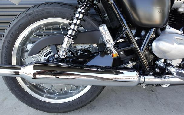 2025 Triumph Bonneville T120