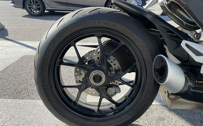 2025 Ducati Streetfighter V2