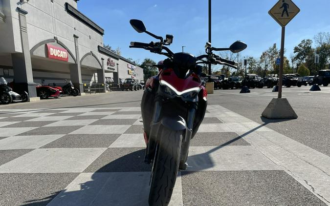 2025 Ducati Streetfighter V2