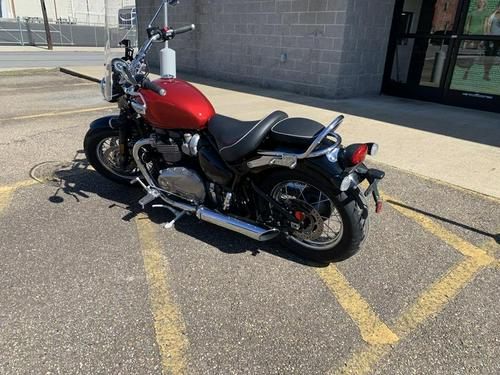 2018 Triumph Bonneville Speedmaster Cranberry Red