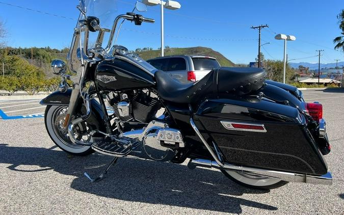 2015 Harley-Davidson® FLHR - Road King®