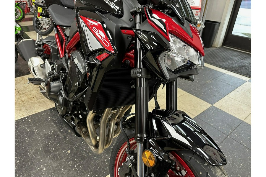 2024 Kawasaki Z900 ABS - Candy Persimmon Red/Ebony