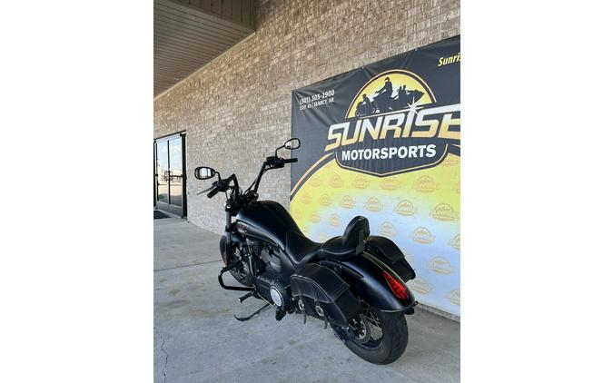 2015 Victory Motorcycles Victory Highball®