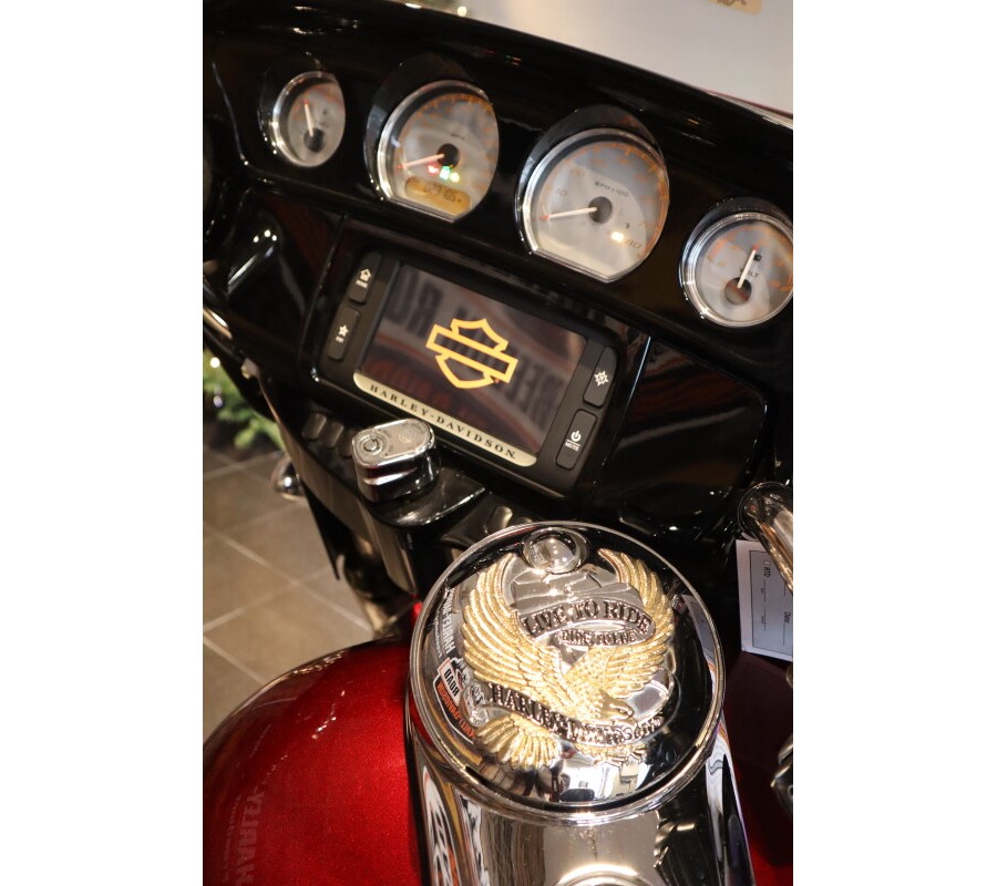 2017 Harley-Davidson Street Glide Special