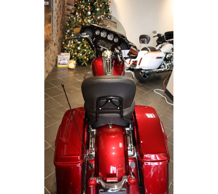 2017 Harley-Davidson Street Glide Special