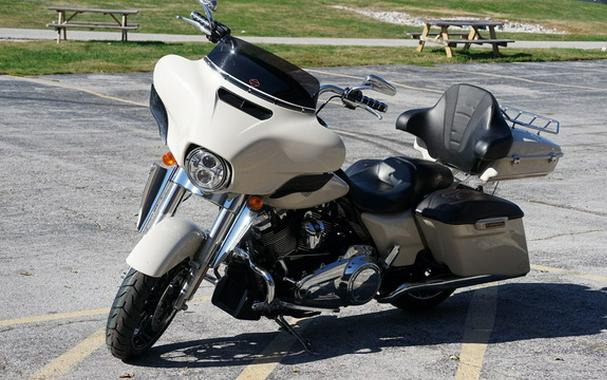 2022 Harley-Davidson FLHXS - Street Glide Special