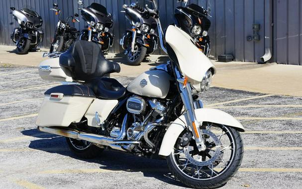 2022 Harley-Davidson FLHXS - Street Glide Special