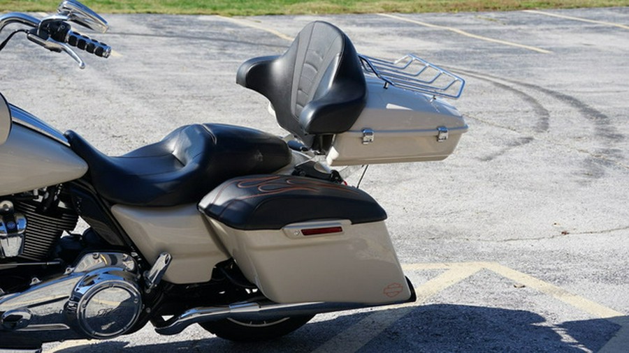 2022 Harley-Davidson FLHXS - Street Glide Special