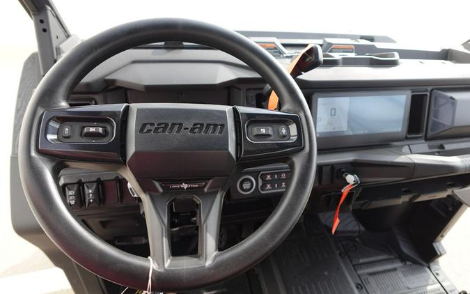 2026 Can-Am Defender MAX Lone Star HD11