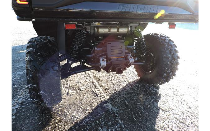 2026 Can-Am Defender MAX XT CAB HD11