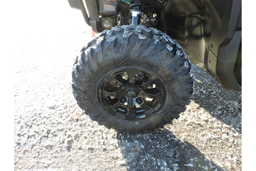 2026 Can-Am Defender MAX XT CAB HD11