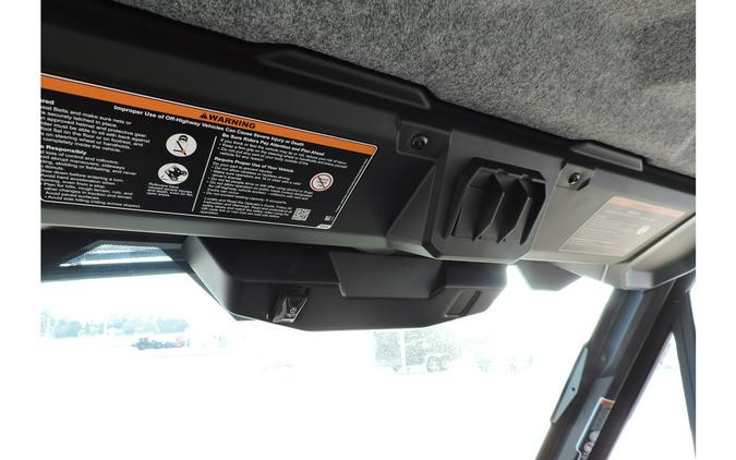 2026 Can-Am Defender MAX XT CAB HD11