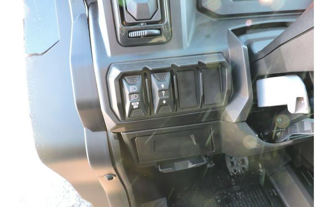 2026 Can-Am Defender MAX XT CAB HD11