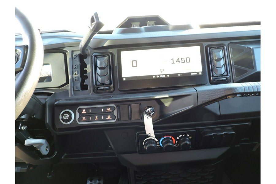 2026 Can-Am Defender MAX XT CAB HD11