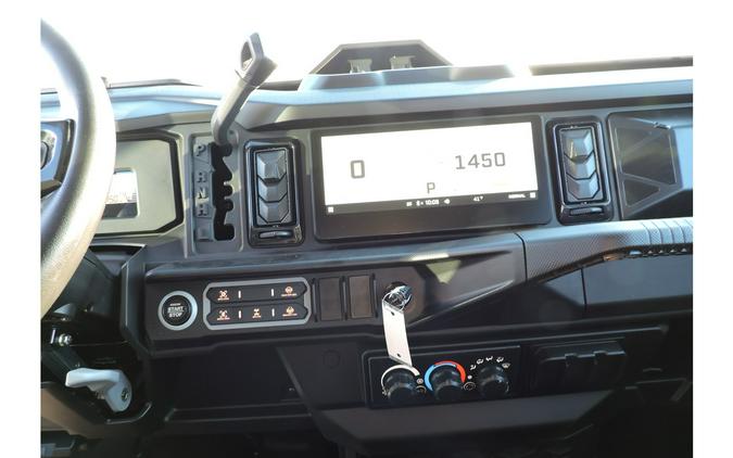 2026 Can-Am Defender MAX XT CAB HD11