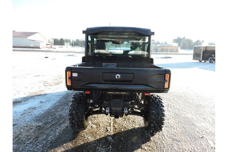 2026 Can-Am Defender MAX XT CAB HD11