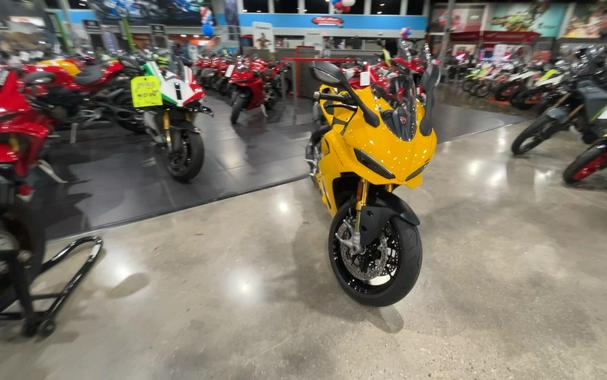 2026 Ducati PANIGALE V2 S