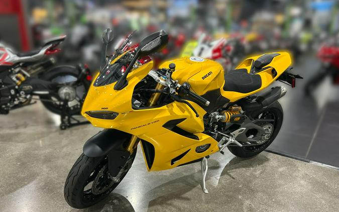 2026 Ducati PANIGALE V2 S