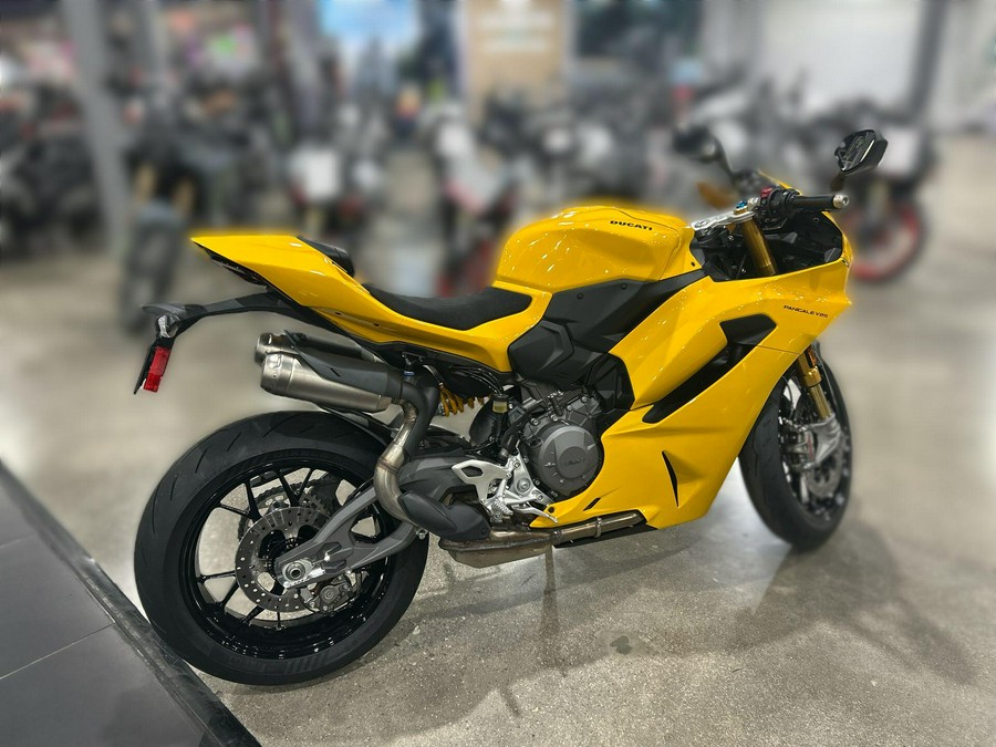 2026 Ducati PANIGALE V2 S