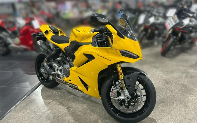 2026 Ducati PANIGALE V2 S