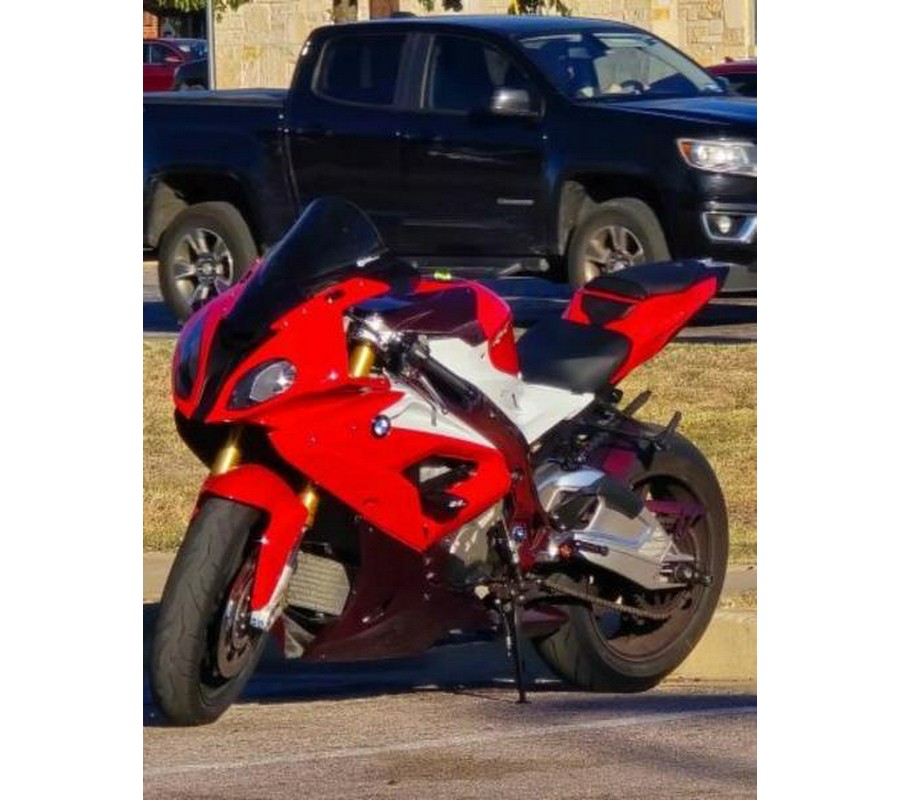 2016 BMW S 1000 RR Black Storm Metallic / Racing Red