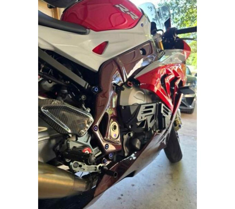 2016 BMW S 1000 RR Black Storm Metallic / Racing Red