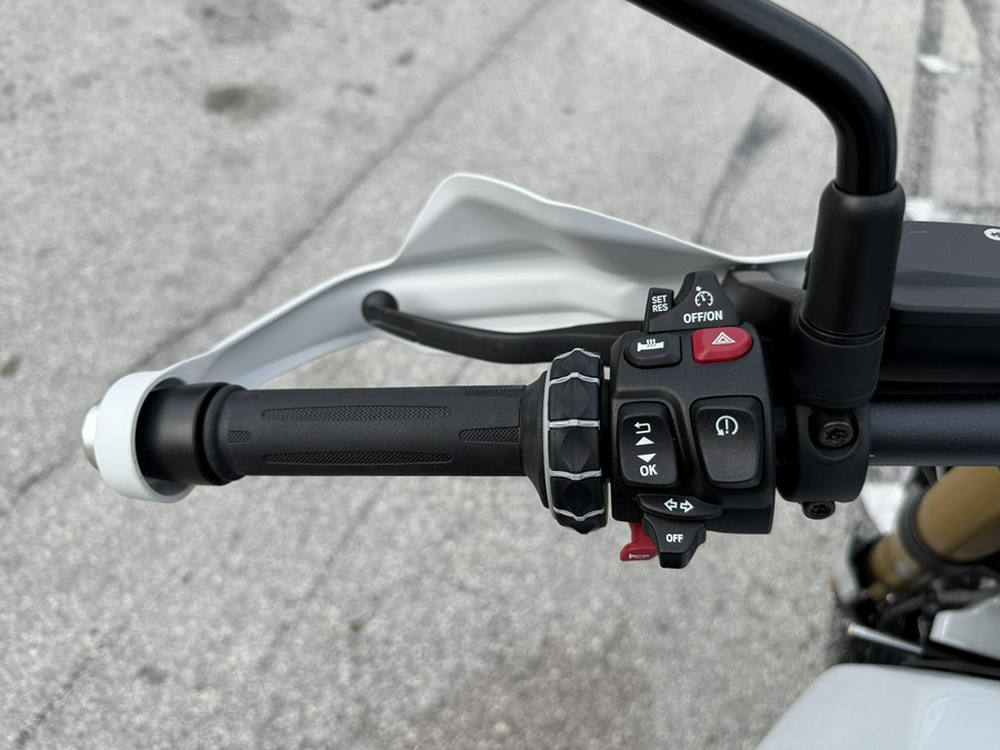 2026 BMW R 12 G/S