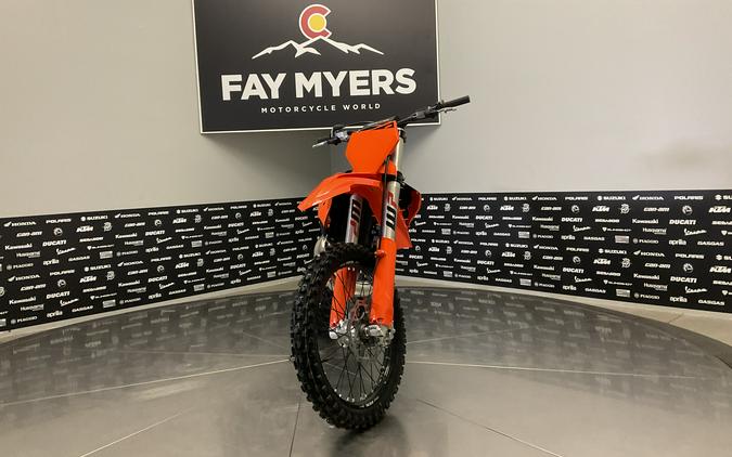 2027 KTM 300 SX - 42634M