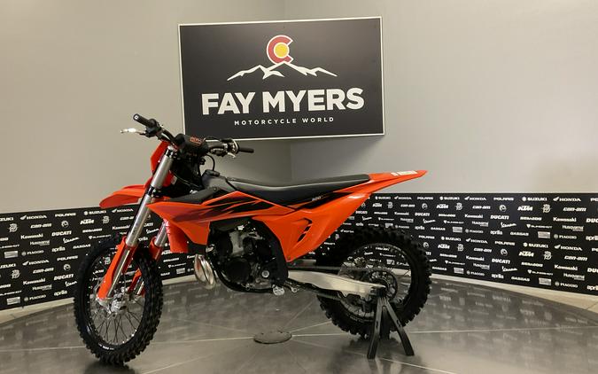 2027 KTM 300 SX - 42634M