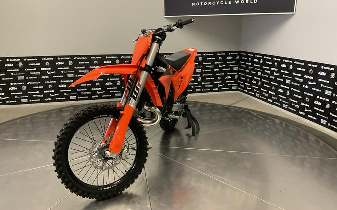 2027 KTM 300 SX - 42634M