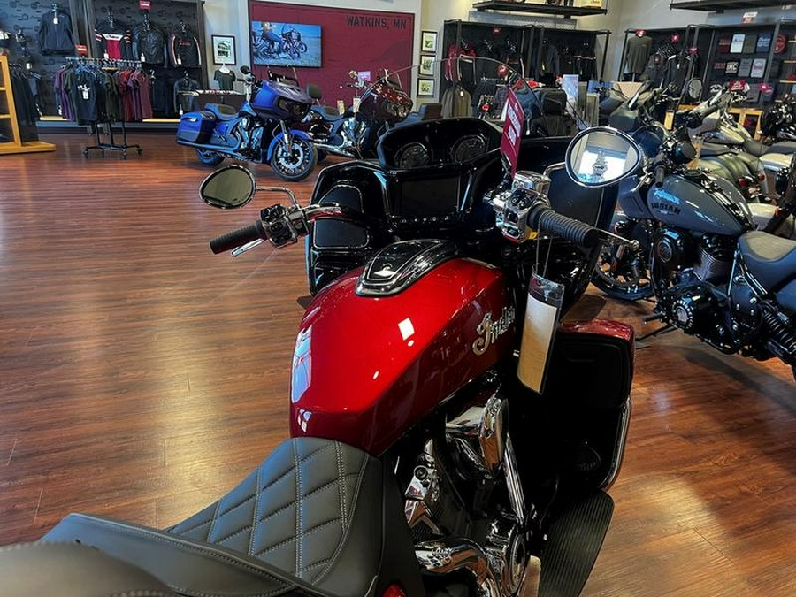 2024 Indian Motorcycle® Pursuit® Limited® with PowerBand Audio Package Sunset Red Metallic