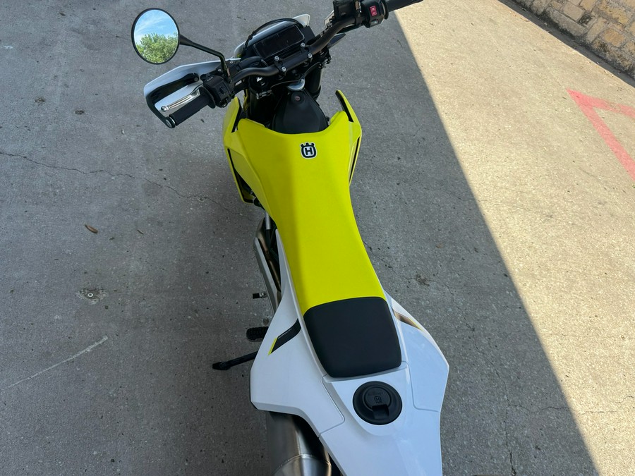 2026 Husqvarna 701 Supermoto